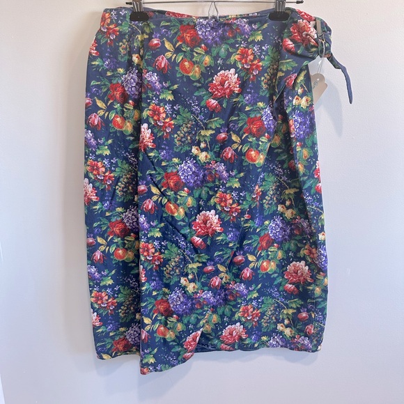 vintage lady footlocker wrap skirt made in canada - Picture 1 of 2